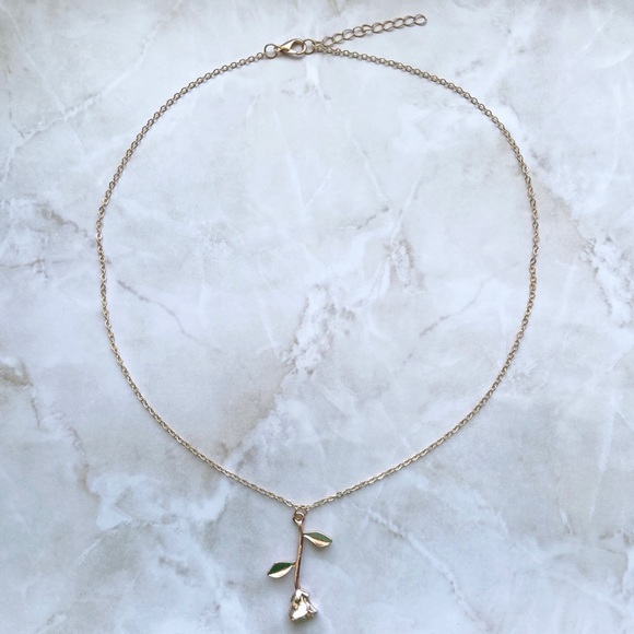 3/$15 Rose Gold Rose Necklace - Picture 3 of 4